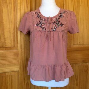 Tantrums Embroidered Boho Peasant Top Size S Pink Ruffle Hem